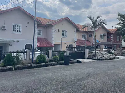 3 Bedroom Terraced House — Port Harcourt, Rivers
