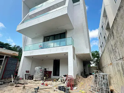 5 Bedroom Detached Duplex with Swimming Pool — Ikoyi, Lagos