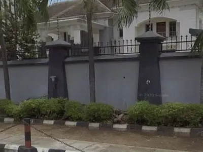 Furnished 5 Bedrooms Mansion + 2 Bedroom Chalet, 2 BQS, Pool Etc. — Old Ikoyi, Ikoyi, Lagos
