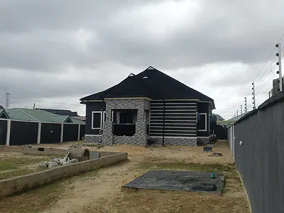Distress 3 Bedrooms Spacious Bungalow House — Harmony Estate Badore, Ajah, Lagos