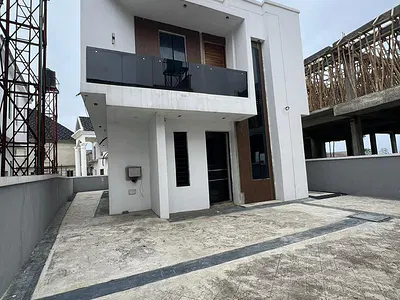 Modern Luxury 4 Bedroom Fully Detached Duplex with BQ (Driveway Unit) — Lekki, Lagos