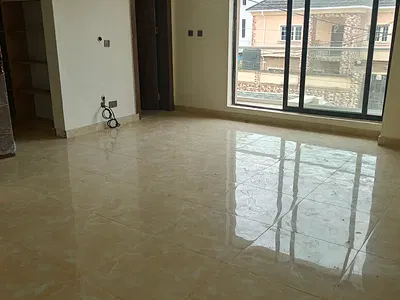 Executive 3 Bedroom with BQ Acs Elevator 24hours Light Washing Machine — Lekki, Lagos
