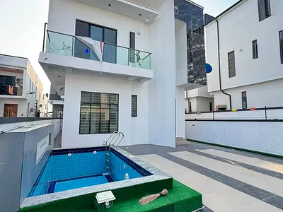 5 Bedroom Detached House with BQ with Fitted Kitchen — Ikota, Lekki, Lagos