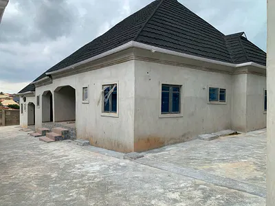 Room and Parlour Self-Contained Flat — Ibadan, Oyo
