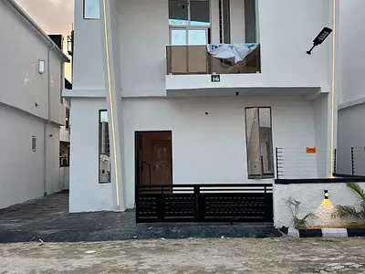 4 Bedroom Detached House with a Room BQ and Modern Pop Ceiling — Ikota, Lekki, Lagos