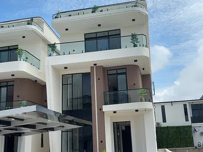 5 Bedroom Luxury Detached Duplex — Lekki, Lagos