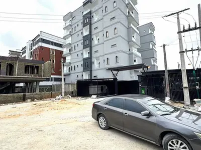 Serviced 2 Bedroom Massionatte House with Pool, Gym — Lekki, Lagos