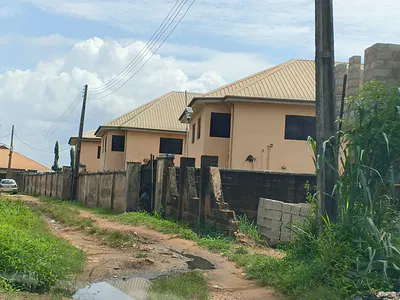 3 Units Block of 4 Flats, 3 Bedrooms Each — Ibadan, Oyo