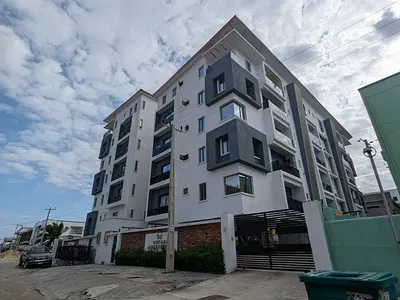 2 Bedroom Furnished Apartment with BQ — Lekki, Lagos