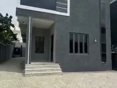 Luxury Beautiful Spacious 5 Bedroom Duplex with BQ — Garki, Abuja