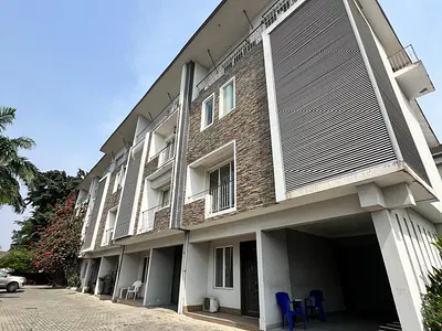 Beautiful 4 Bedroom Terrace with BQ — Ikoyi, Lagos