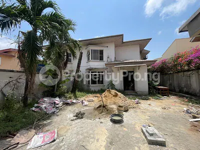 4 Bedroom Detached Duplex — Femi Okunu Estate, Lekki, Lagos