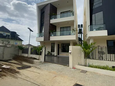 5 Bedroom Fully Detached Duplex with BQ, Cinema and Gym — Lekki, Lagos