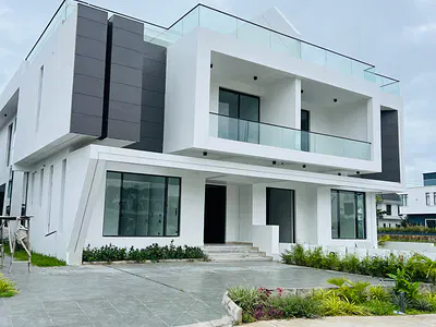 5 Bedroom Detached Duplex with Pool — Cowrie Creek Estate, Ikate, Lekki, Lagos