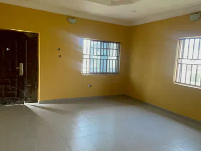 Luxury 3 Bedroom Flat with Necessary Facilities — GRA Estate Scheme 2 Alogba, Ebute, Ikorodu, Lagos