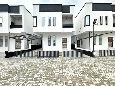 4 Bedroom Detached Duplex with Pool and Gym — Lekki, Lagos