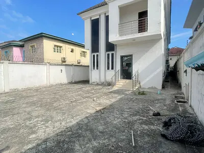 Residential or Office Use 3 Bedroom Duplex with BQ Ample Parking Space — Lekki, Lagos