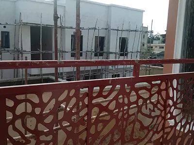 2 Bedroom Flat with En-Suite Bedrooms — Off Bode Thomas Junction, Surulere, Lagos