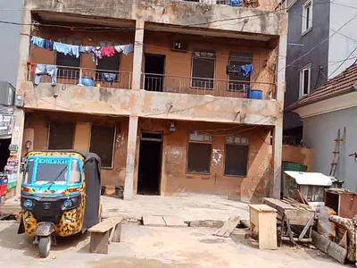 Block of Flats — Close Fadeyi (Waec Axis), Yaba, Lagos