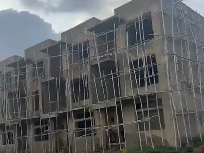 5 Units Terraced Duplex Carcass — Off Aduvie School, Jahi, Abuja