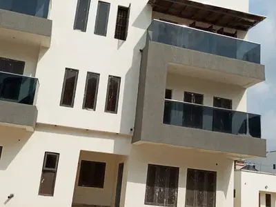Elegant 5-Bedroom Duplex with BQ — Mabushi, Abuja