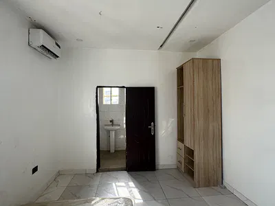 Self Con — Lekki, Lagos