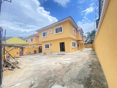 Newly Renovated 2 Bedroom Apartment — Lekki, Lagos