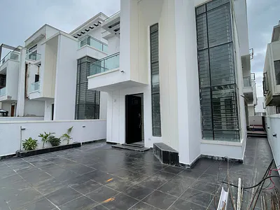 Beautiful 5 Bedroom Duplex with a BQ and a Pool — Chevron, Lekki, Lagos