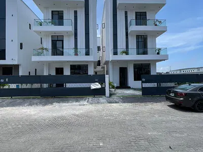 5 Bedroom Detached Duplex — Lekki, Lagos