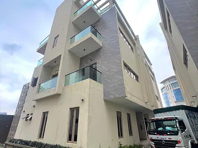 5-Bedroom Semi-Detached House with BQ — Ikoyi, Lagos