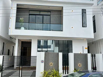 4 Bedroom Detached Duplex with Swimming Pool — Ajah, Lagos