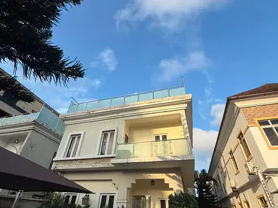 Luxury 6 Bedroom Detached Duplex with Rooftop Terrace — Lekki Phase 1, Lekki, Lagos