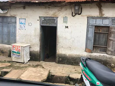 Residential Land with Demolishable Building — Onipanu, Shomolu, Lagos