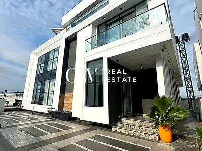 5 Bedroom Detached Duplex — Lekki, Lagos