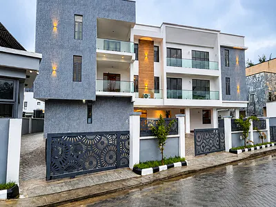 2 Bedroom Apartment with BQ — Lekki, Lagos