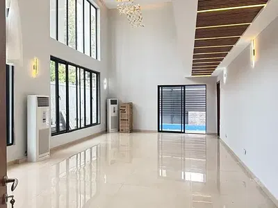 6 Bedroom Detached Duplex with Penthouse — Ikoyi, Lagos