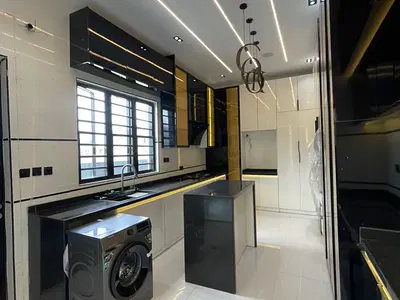 Stunning 5 Bedroom Detached Duplex with BQ, Pool & Gym — Lekki, Lagos