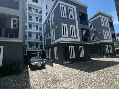 Newly Built 4 Bedrooms Fully Detached Duplex, Shared Compound — Lekki, Lagos