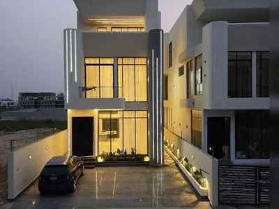 5 Bedroom Luxury Smart Duplex — Lekki, Lagos