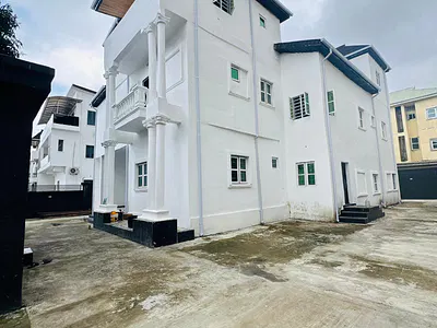 *spacious 6 Bedroom Semi Detached Duplex with BQ* — Lekki, Lagos