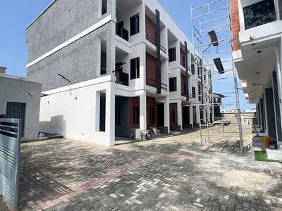 5 Bedroom Duplex — Lekki, Lagos