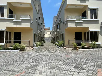 3 Bedroom Penthouse Apartment with BQ — Victoria Island (VI), Lagos