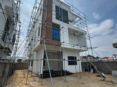 6 Bedroom Fully Detached Duplex — Surulere, Lagos