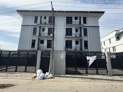 Fully Furnished 3 Bedroom Apartment — Lekki, Lagos