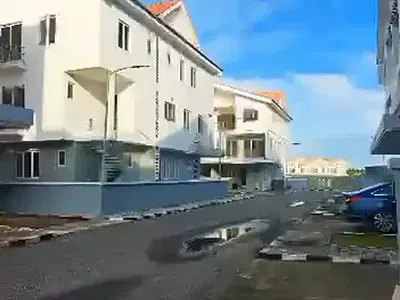 Spaciously Clean 4 Bedroom Terraced Duplex, Fitted Kitchen — Lekki, Lagos