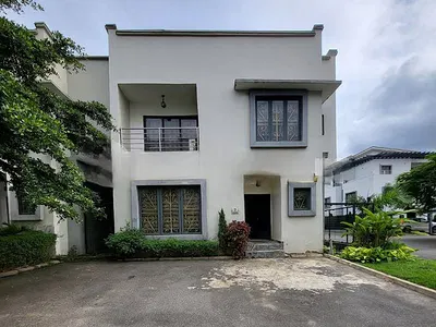 Luxury 3 Bedroom Terrace Duplex with a Room BQ — Apo, Abuja