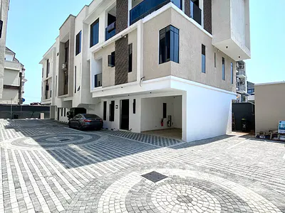 5 Bedroom Terraced Duplex with BQ — Lekki Phase 1, Lekki, Lagos