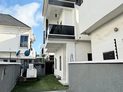 5 Bedroom Detached Duplex — Orchid, Lekki, Lagos