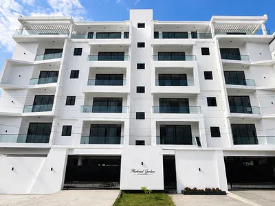 3 Bedroom Apartment with Pool and Gym — Lekki, Lagos