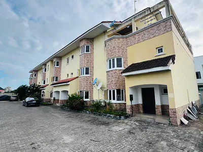 4 Bedroom Penthouse with BQ — Lekki, Ajah, Lagos